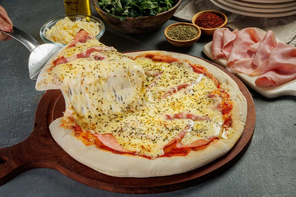 PIZZA DE JAMÓN